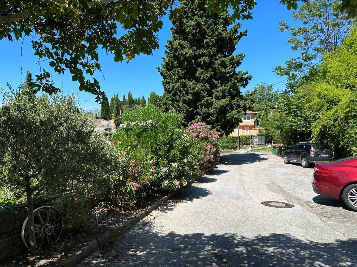 Vista Del Mar Bed and Breakfast Πιράν Εξωτερικό φωτογραφία